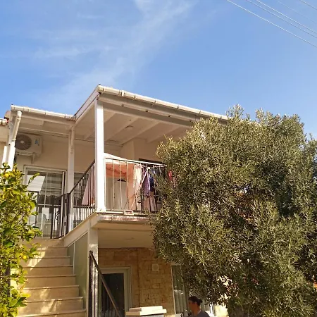 Apartment Alacati Merkez De Genis Ev *
